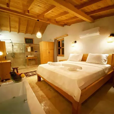 Hotel Patara Plaji Ve Patara Antik Kentin Yaninda *