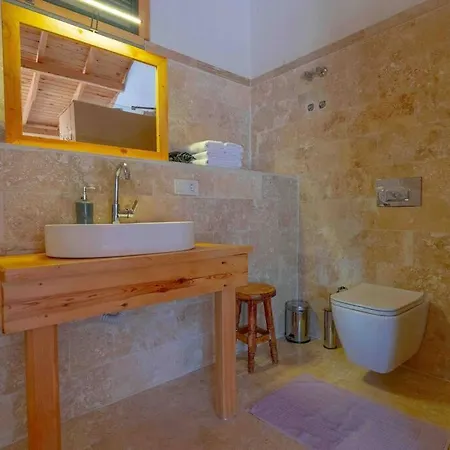 Patara Plaji Ve Patara Antik Kentin Yaninda Kaş